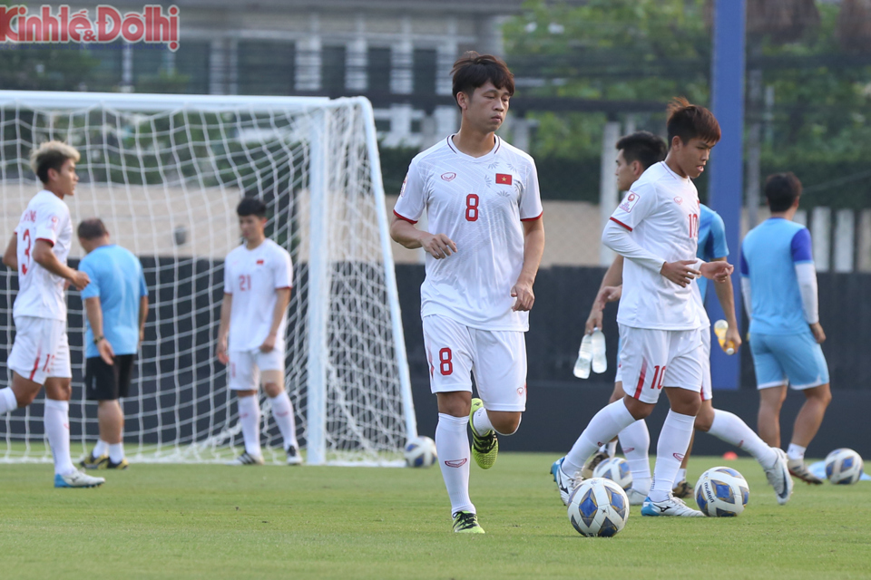 [Ảnh] U23 Việt Nam thiệt quân, thầy Park đau đầu trước trận đấu với U23 Triều Tiên - Ảnh 11