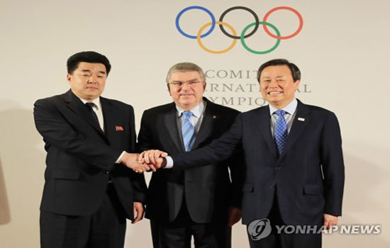 Những hình ảnh đoàn tiền trạm Triều Tiên kiểm tra địa điểm biểu diễn tại Olympic Pyeongchang - Ảnh 2