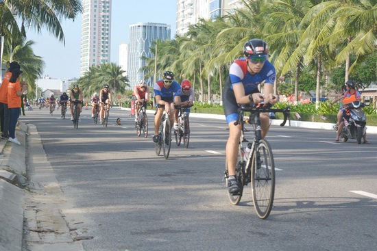 Sôi động giải Ironman Vietnam 2019 - Ảnh 3