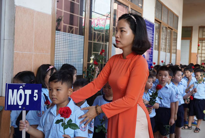 TP. Hồ Chí Minh: Gần 1,7 triệu học sinh rộn ràng khai giảng năm học mới 2018 -2019 - Ảnh 2