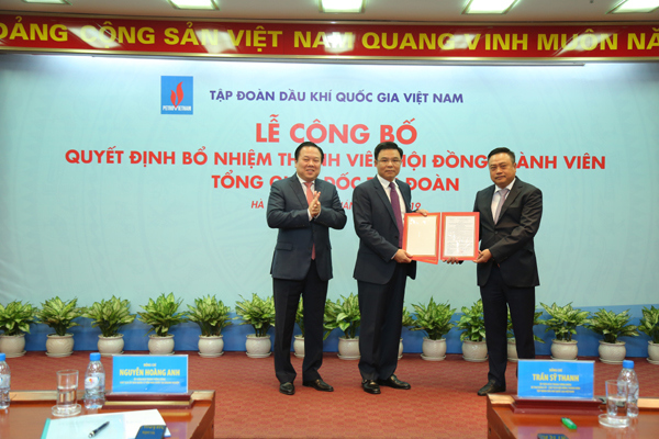 Tân Tổng Giám đốc PVN Lê Mạnh Hùng: Hết mình chung tay vì sự phát triển của PVN - Ảnh 2