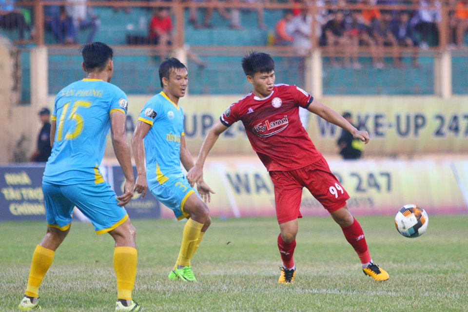 Vòng 8 V-League 2019: Hà Nội FC mất ngôi đầu bảng vào tay TP Hồ Chí Minh - Ảnh 2