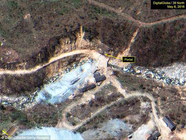 Ảnh chụp vệ tinh cho thấy Triều Tiên đang phá hủy khu thử hạt nhân - Ảnh 1