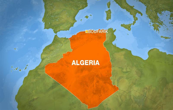 Hiện trường vụ tai nạn máy bay thảm khốc ở Algeria - Ảnh 1