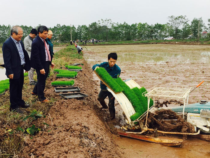Quỹ Khuyến nông Hà Nội: Gỡ khó cho cơ giới hóa sản xuất - Ảnh 1