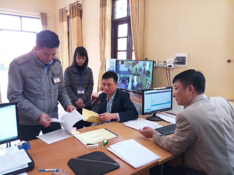 Huyện Thường Tín: Còn hiện tượng cán bộ, công chức xã vắng mặt trong ngày làm việc đầu năm - Ảnh 2