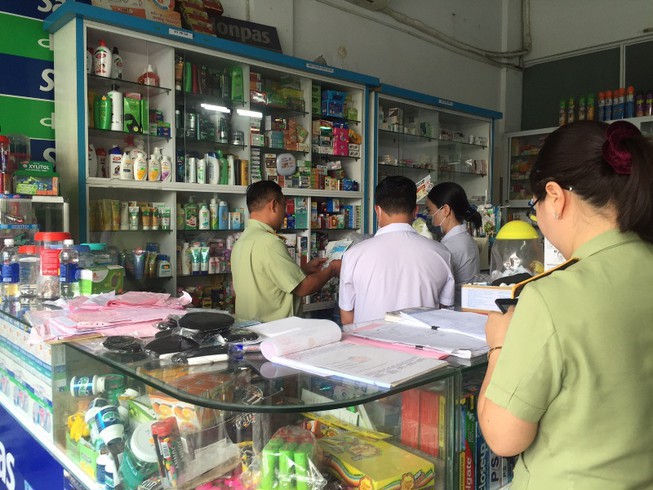 TP Hồ Chí Minh: Tăng cường kiểm tra, xử lý vi phạm về giá, hàng giả mặt hàng khẩu trang - Ảnh 1