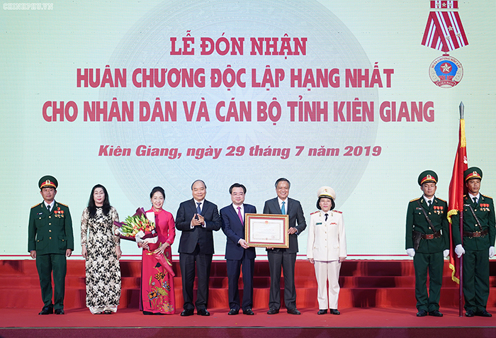 Thủ tướng mong Kiên Giang có khả năng tự cân đối được ngân sách từ năm 2020 - Ảnh 1