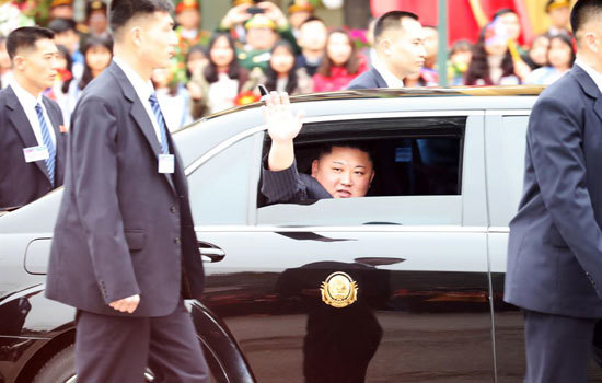 Hình ảnh Chủ tịch Triều Tiên Kim Jong Un đến thăm Việt Nam nổi bật trên truyền thông quốc tế - Ảnh 8
