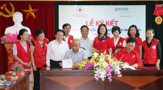 Hội Chữ thập đỏ Hà Nội ký kết Chương trình phối hợp hoạt động nhân đạo - Ảnh 1