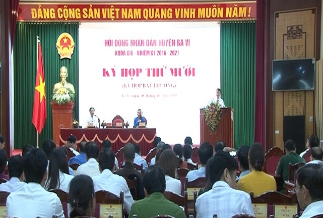 Ông Phùng Tân Nhị được bầu giữ chức Chủ tịch HĐND huyện Ba Vì - Ảnh 1