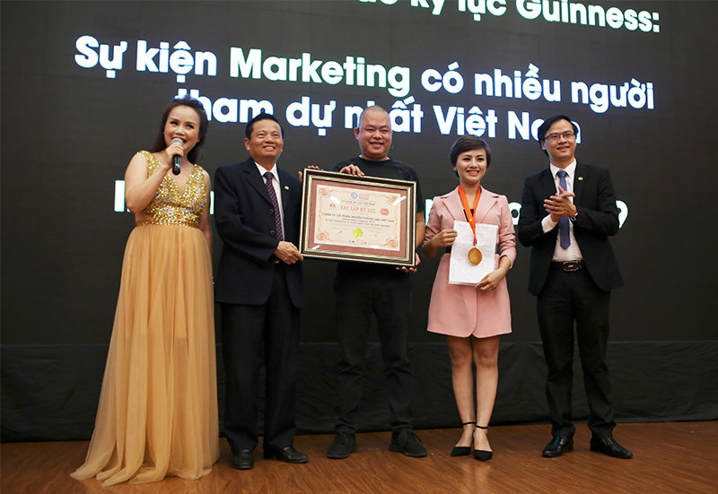 Kinh doanh online được xác lập kỷ lục Việt Nam - Ảnh 1