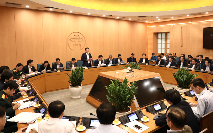 Bí thư Thành ủy Vương Đình Huệ: Người dân không nên lo lắng quá mức, tin tưởng vào biện pháp phòng chống dịch của TP - Ảnh 2