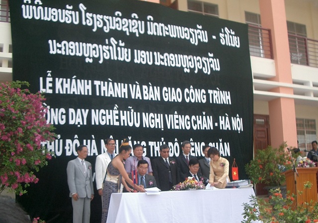 Điểm sáng hợp tác Hà Nội - Vientiane - Ảnh 1