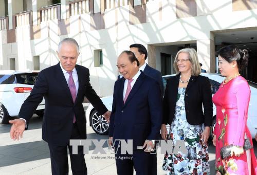 "Chuyến thăm New Zealand, Australia của Thủ tướng Nguyễn Xuân Phúc mang lại lợi ích gấp đôi" - Ảnh 1