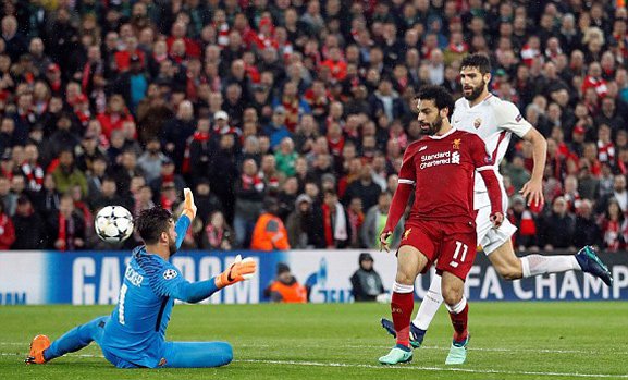 Salah tỏa sáng, Liverpool "đè bẹp" Roma với tỷ số không tưởng - Ảnh 3