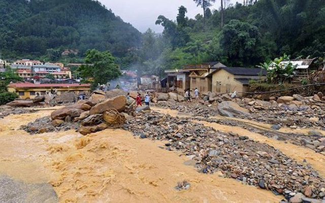 Lũ quét, sạt lở đất, ngập lụt đe doạ Hà Nội và các tỉnh phía Bắc - Ảnh 1