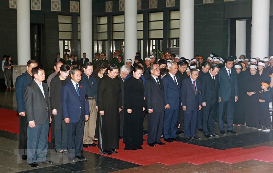 Hình ảnh các vị lãnh đạo viếng Trung tướng Đồng Sỹ Nguyên - Ảnh 8