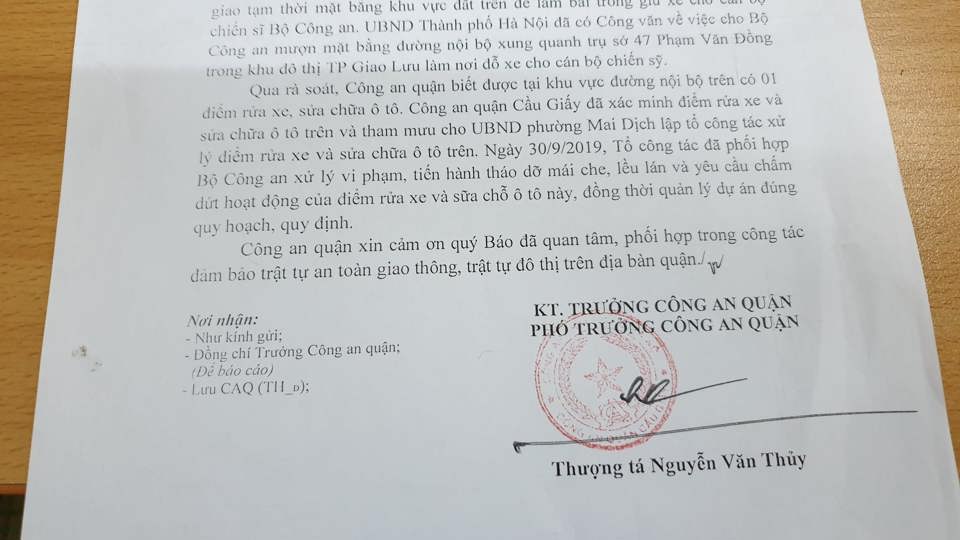 Sau khi công an xử lý, điểm rửa xe mất ATGT ở Phạm Văn Đồng lại hoạt động - Ảnh 3