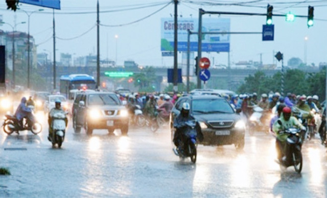 Hà Nội: Cảnh báo mưa rào và dông tại các quận phía tây thành phố - Ảnh 1
