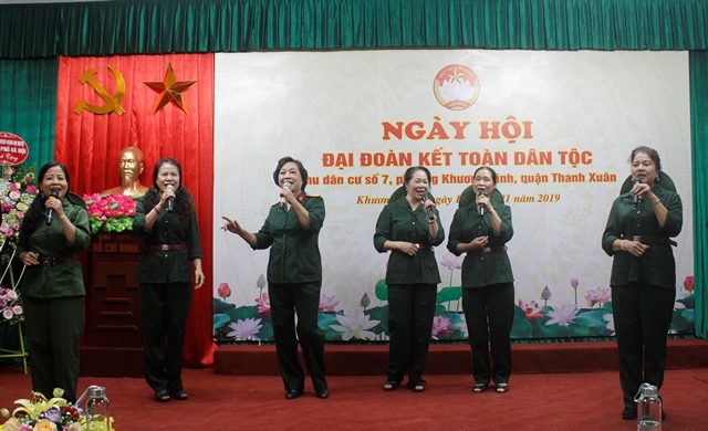 Chủ tịch HĐND TP Hà Nội dự Ngày hội Đại đoàn kết toàn dân tộc tại Thanh Xuân - Ảnh 2