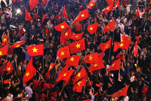 CĐV cả nước ngất ngây với chiến thắng lịch sử của Olympic Việt Nam - Ảnh 15