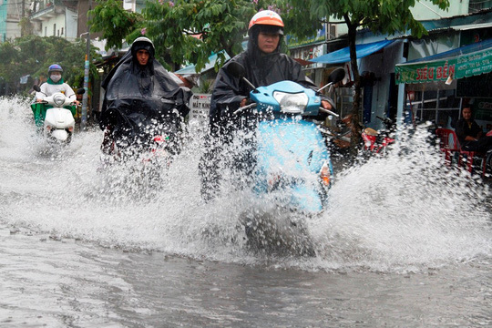 Miền Bắc tiếp tục mưa lớn, lượng mưa sẽ giảm nhanh trong ngày mai - Ảnh 1