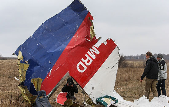 Malaysia bác cáo buộc Nga phải chịu trách nhiệm vụ rơi máy bay MH17 - Ảnh 1