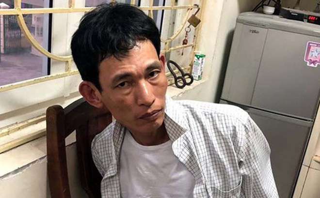 Hà Nội: Người đàn ông ném ma túy phi tang khi bị Cảnh sát 141 kiểm tra - Ảnh 2