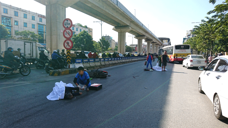 Xảy ra vụ tai nạn nghiêm trọng làm 2 người thương vong tại đường Nguyễn Trãi – Thanh Xuân - Ảnh 1