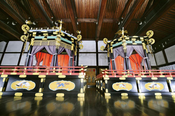 Nhật Hoàng Naruhito đăng quang trước gần 2.000 quan khách - Ảnh 2
