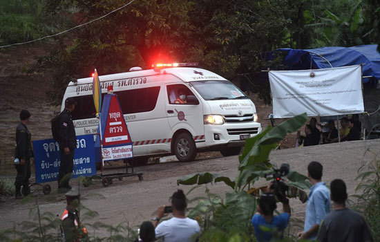 Toàn cảnh 3 ngày giải cứu đội bóng nhí Thái Lan mắc kẹt trong hang động - Ảnh 12