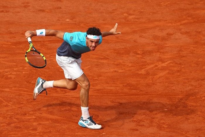 Djokovic bị loại trước đối thủ vô danh ở tứ kết Roland Garros 2018 - Ảnh 1