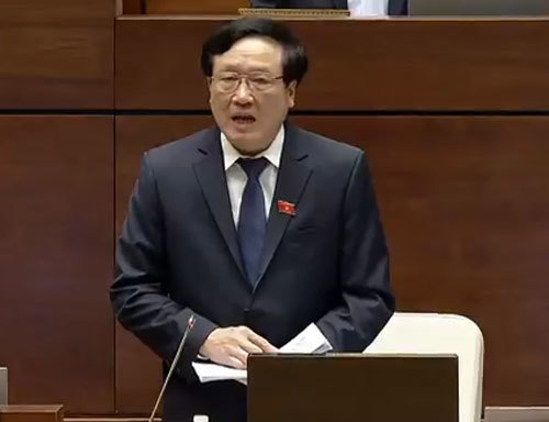 Nóng phiên trả lời chất vấn của Chánh án Nguyễn Hòa Bình trước Quốc hội - Ảnh 2