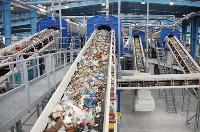 Chống rác thải nhựa: Kinh nghiệm hay từ các nước - Ảnh 1