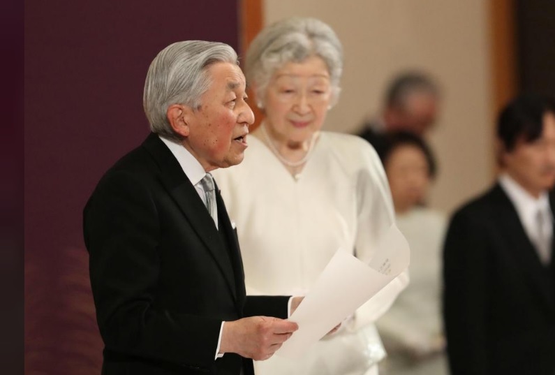 [Ảnh] Cận cảnh lễ thoái vị khiêm tốn của Nhật hoàng Akihito - Ảnh 2