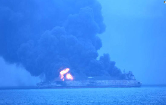Tàu chở dầu Sanchi của Iran phát nổ ngoài khơi Trung Quốc - Ảnh 1