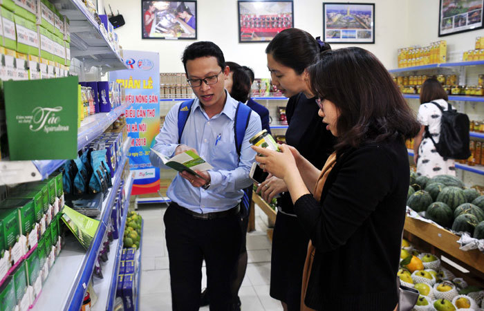 Giới thiệu nông sản Cần Thơ tại Hà Nội: Cơ hội tiếp cận hệ thống bán lẻ hiện đại - Ảnh 1