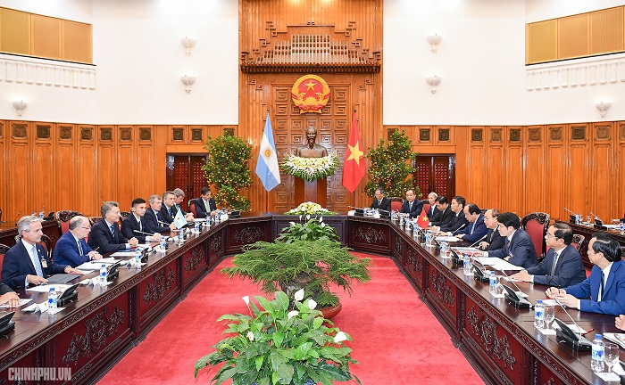 Tổng thống Argentina: Có hơn 100 triệu điện thoại sản xuất tại Việt Nam được bán tại Argentina - Ảnh 2
