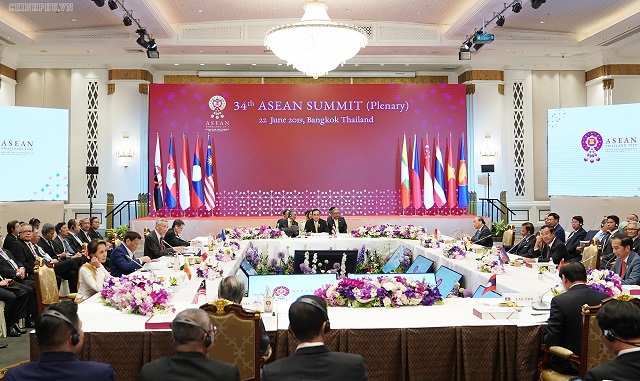 Thủ tướng: ASEAN cần ưu tiên hàng đầu cho củng cố đoàn kết - Ảnh 2