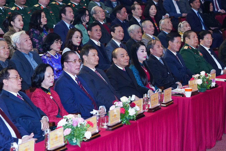 Thủ tướng dự lễ kỷ niệm 70 năm Ngày thành lập tỉnh Vĩnh Phúc - Ảnh 1