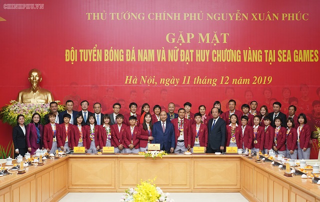 Thủ tướng "giải mã" kỳ tích của bóng đá Việt Nam, cảm ơn bầu Đức, bầu Hiển - Ảnh 2