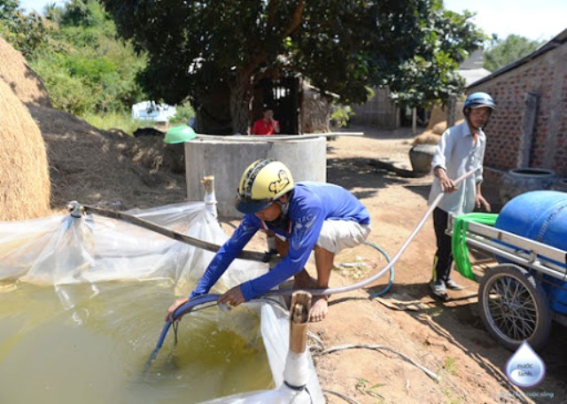 Gần 80.000 hộ dân Đồng bằng sông Cửu Long gặp khó về nguồn nước - Ảnh 1