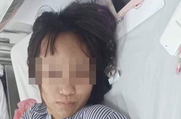 Thêm một nữ sinh bị đánh hội đồng phải nhập viện ở Quảng Ninh - Ảnh 1