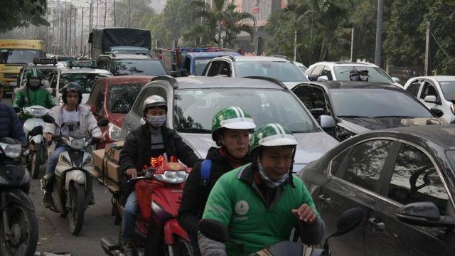Toàn cảnh giao thông ngày đầu nghỉ Tết Canh Tý 2020 - Ảnh 4