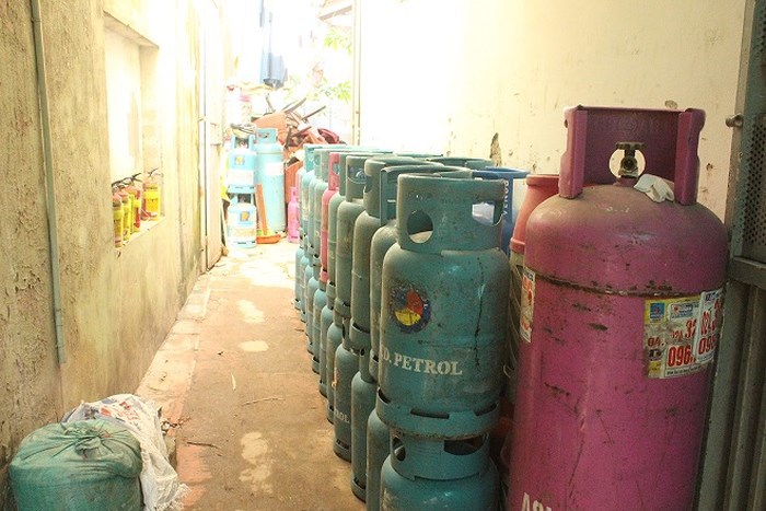 Hà Nội: Cơ sở tồn chứa gas ở Tân Triều mắc nhiều vi phạm về PCCC - Ảnh 2