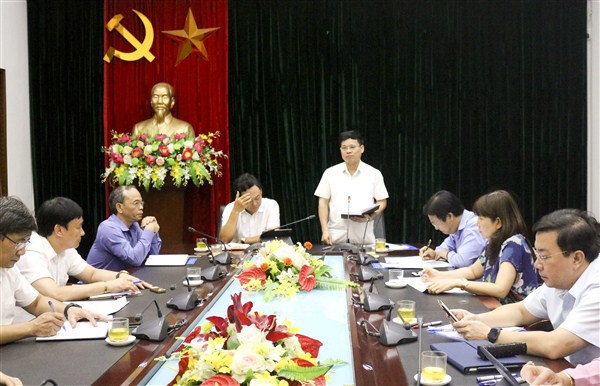 Phó Chủ tịch UBND TP Hà Nội Ngô Văn Quý làm việc với huyện Gia Lâm - Ảnh 1