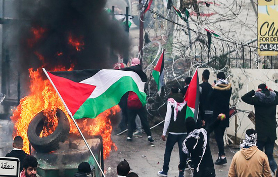 Biểu tình bạo lực phản đối quyết định của Mỹ về Jerusalem - Ảnh 2