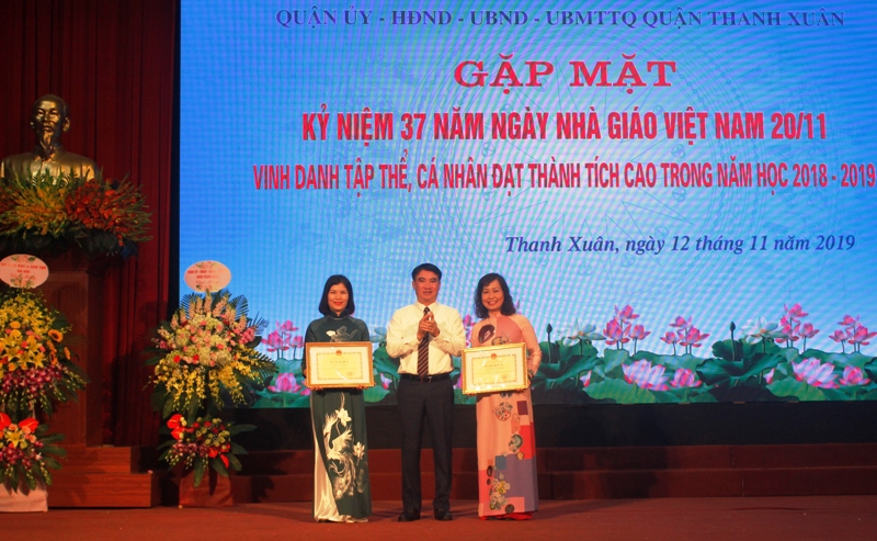 Quận Thanh Xuân: Đưa sinh viên ngoại ngữ về hỗ trợ dạy học sinh cấp 2 - Ảnh 1