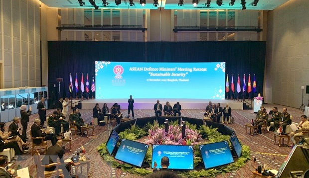 Hội nghị hẹp Bộ trưởng Quốc phòng ASEAN: Hợp tác an ninh bền vững - Ảnh 2